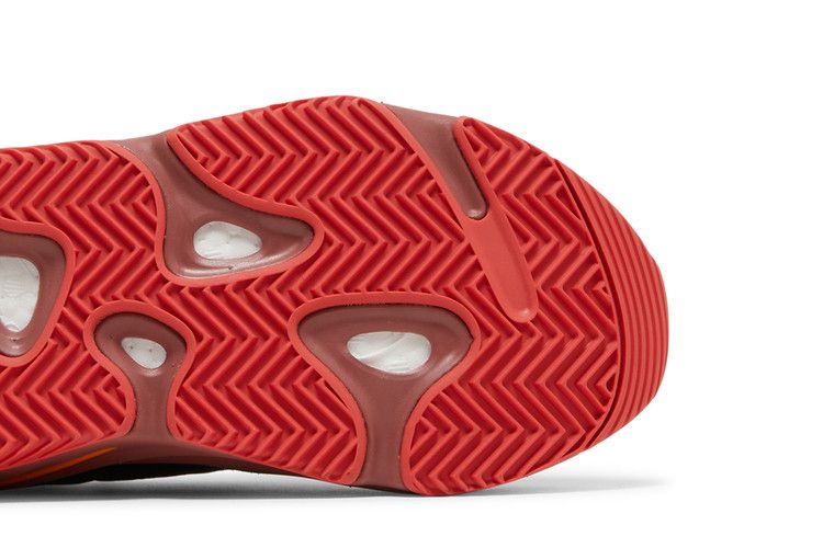 Yeezy Boost 700 HiRes Red