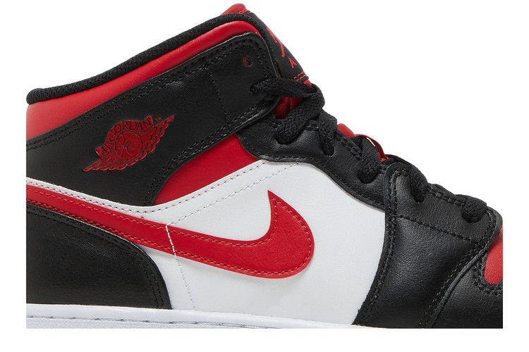 AIR JORDAN 1 MID BLACK FIRE RED (GS)