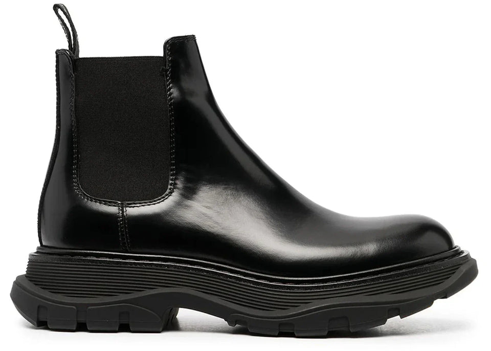 Alexander Mcqueen Chunky Sole Chelsea Boots Black (Women'S)