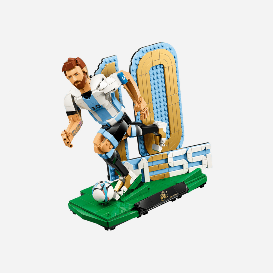 LEGO Lionel Messi Soccer Legend #43015