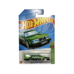Hot Wheels Super Treasure Hunt 2023 Volvo 240 Drift Wagon
