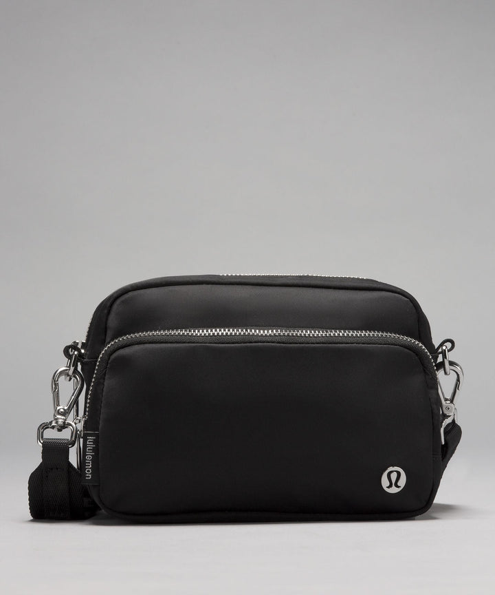 Lululemon Everywhere Crossbody Bag 2L *Metal Hardware