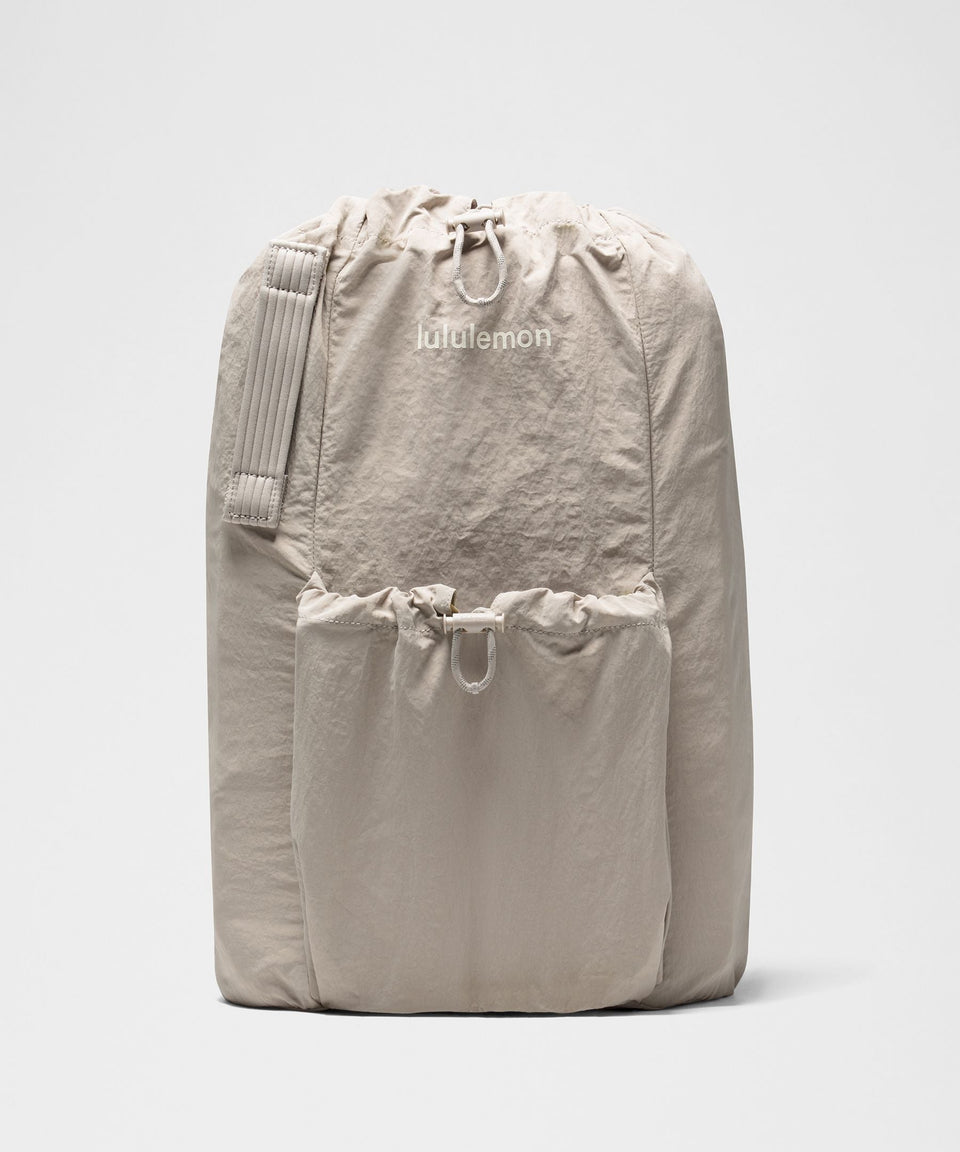 Lululemon 2-in-1 Convertible Backpack 21L
