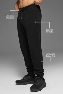 ALO Yoga Sports Club Jogger