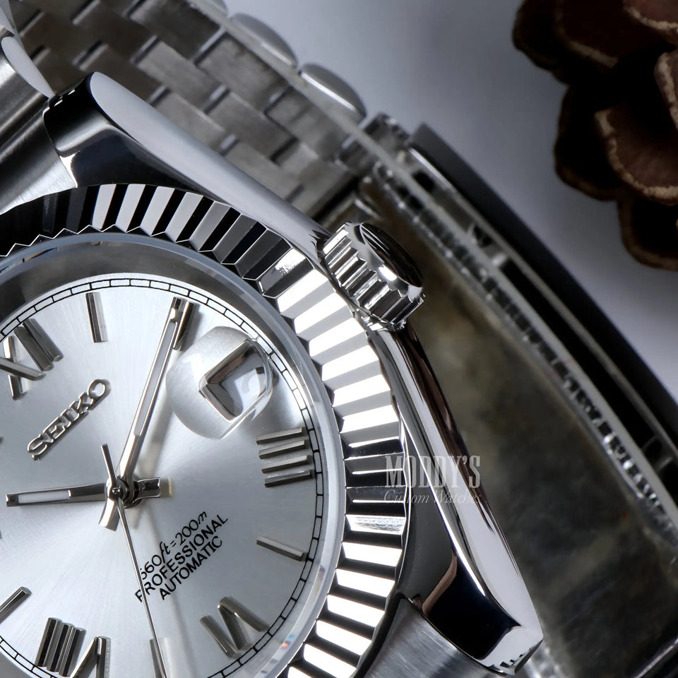 Seikojust Roman Silver
