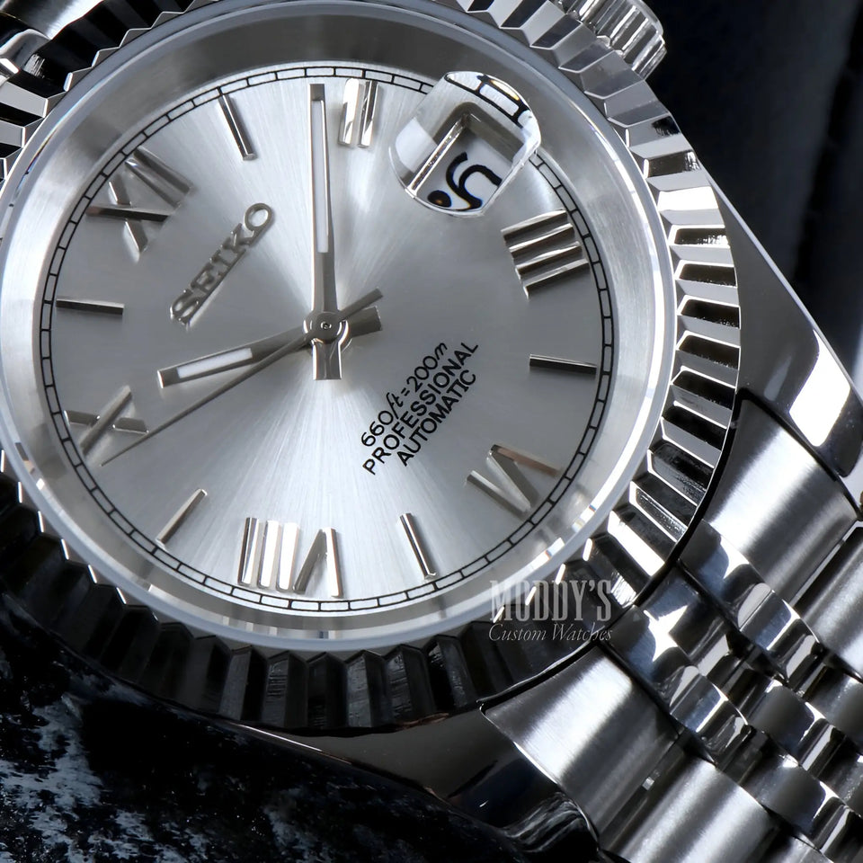 Seikojust Roman Silver