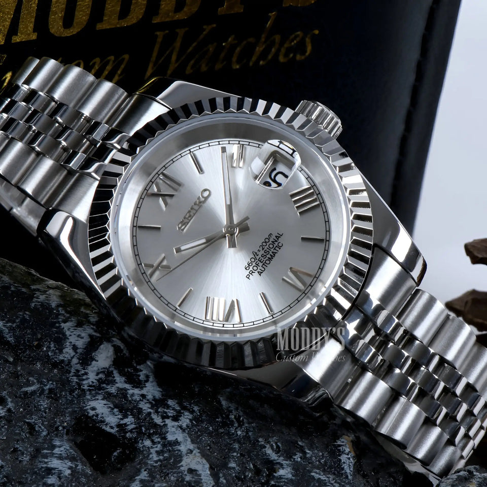 Seikojust Roman Silver