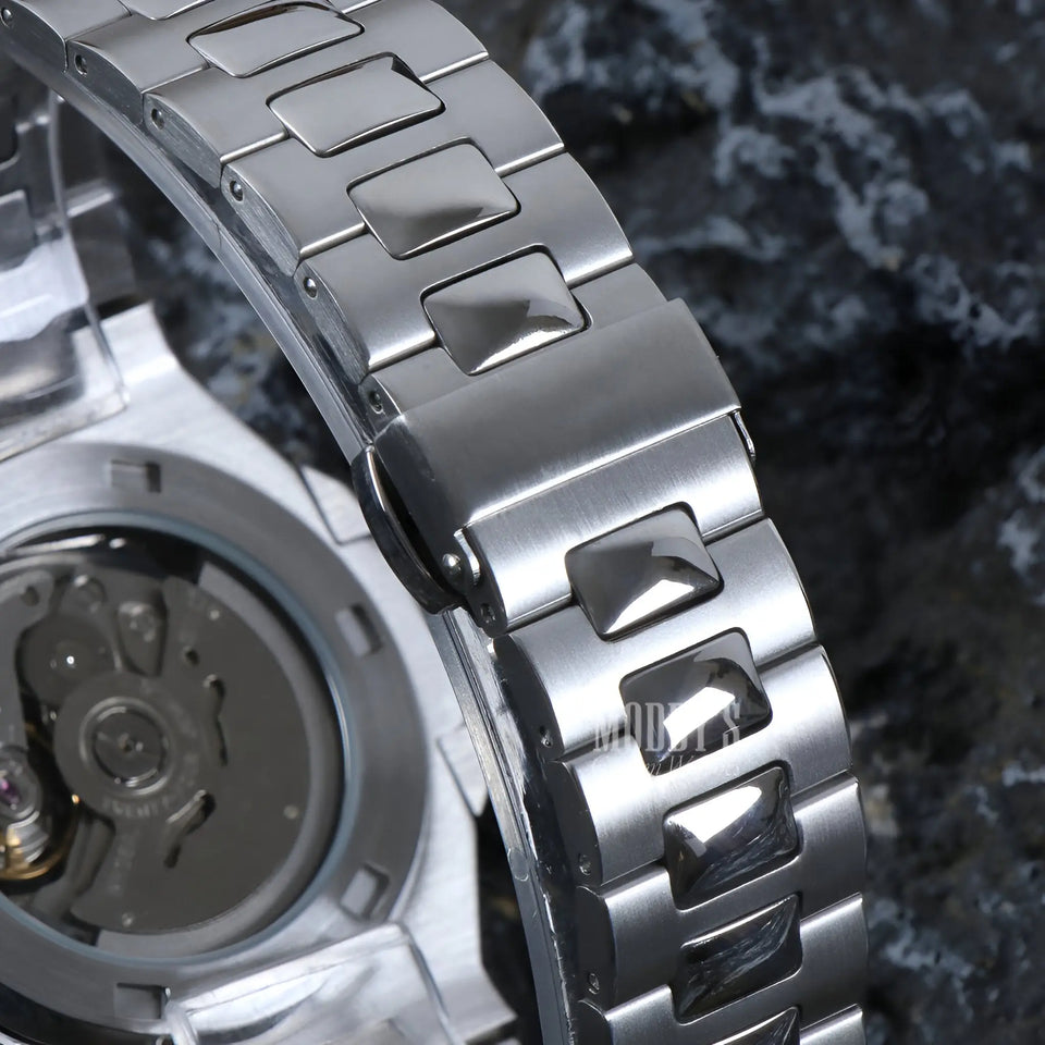 Nautiko Black Open Movement