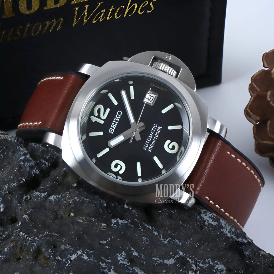 Paneiko Brown Leather