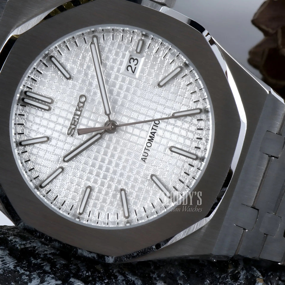 Royal Seikoak White