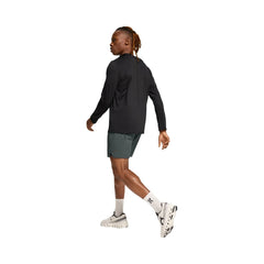On Performance Hybrid Shorts Lead