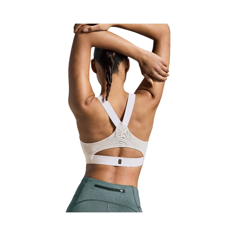 On Performance Flex Bra White