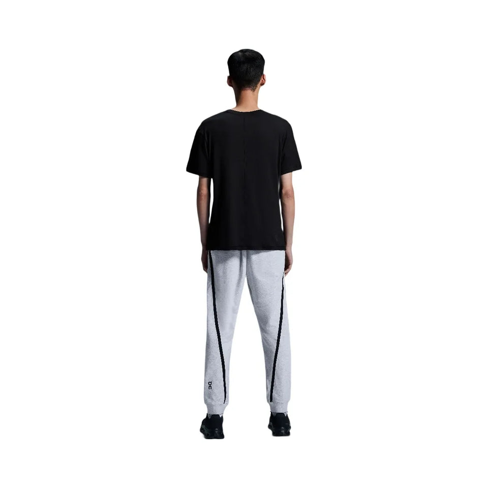 On Studio-T Black