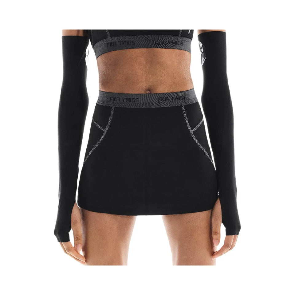 On Studio Skort Fka Black