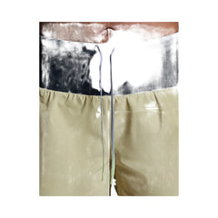 On Ultra Shorts Caper