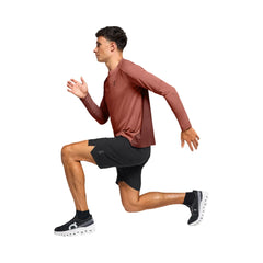 On Performance Hybrid Shorts Black