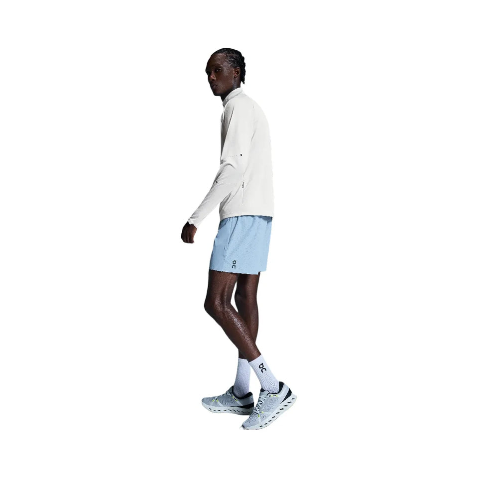 On 5" Performance Shorts Chambray