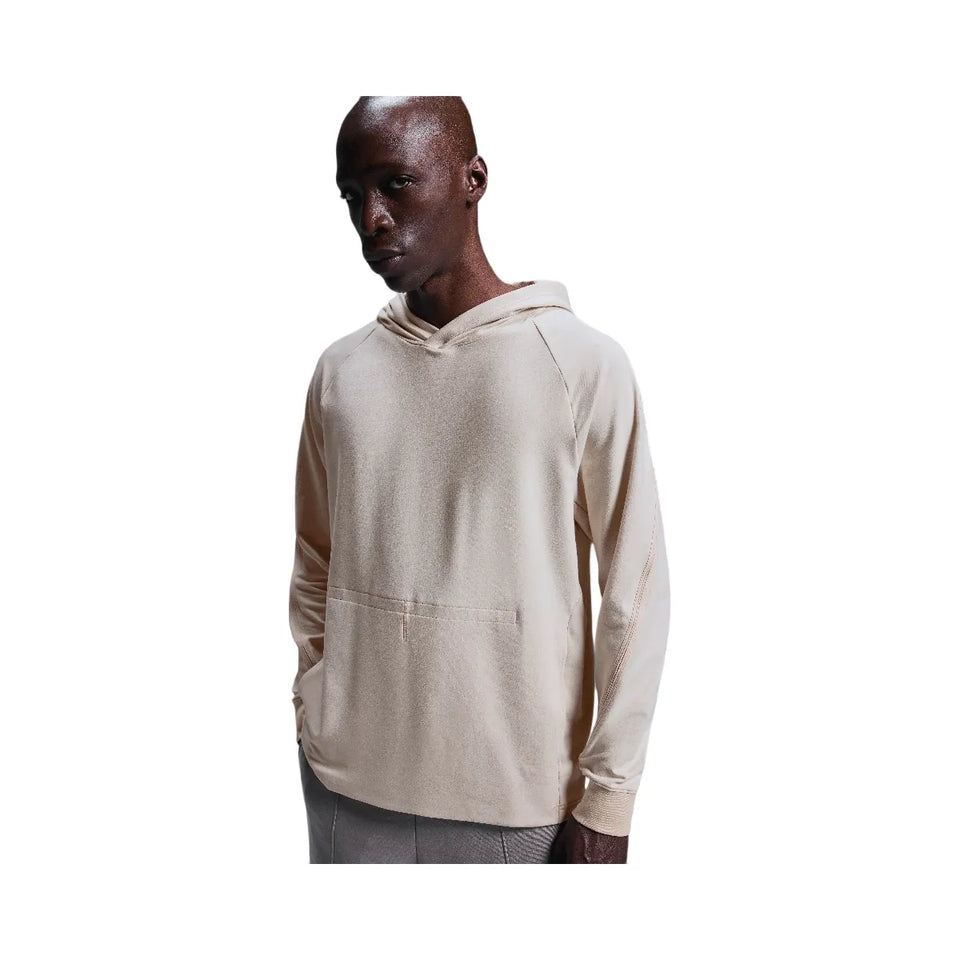 On Movement Hoodie Sand