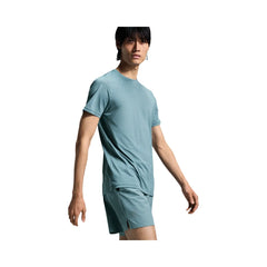 On Essential Shorts Coast