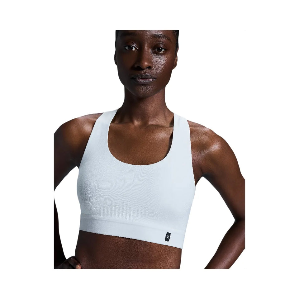 On Pace Bra Undyed-White Black