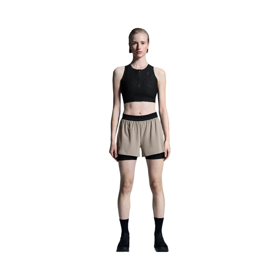 On Race Crop Black