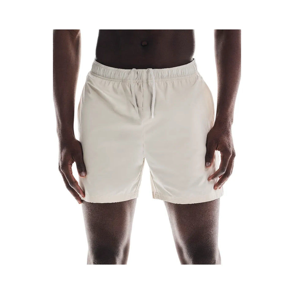 On 5" Core Shorts Sand
