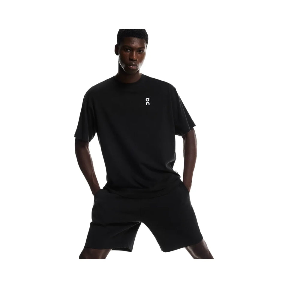 On Focus Tech Shorts Black