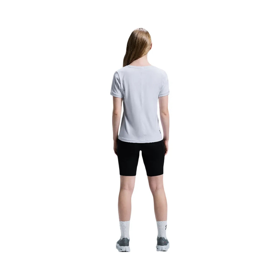 On Movement-T White