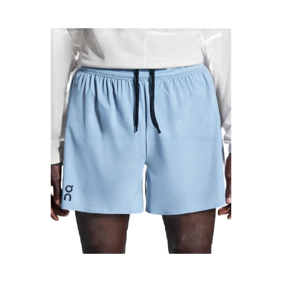 On 5" Performance Shorts Chambray