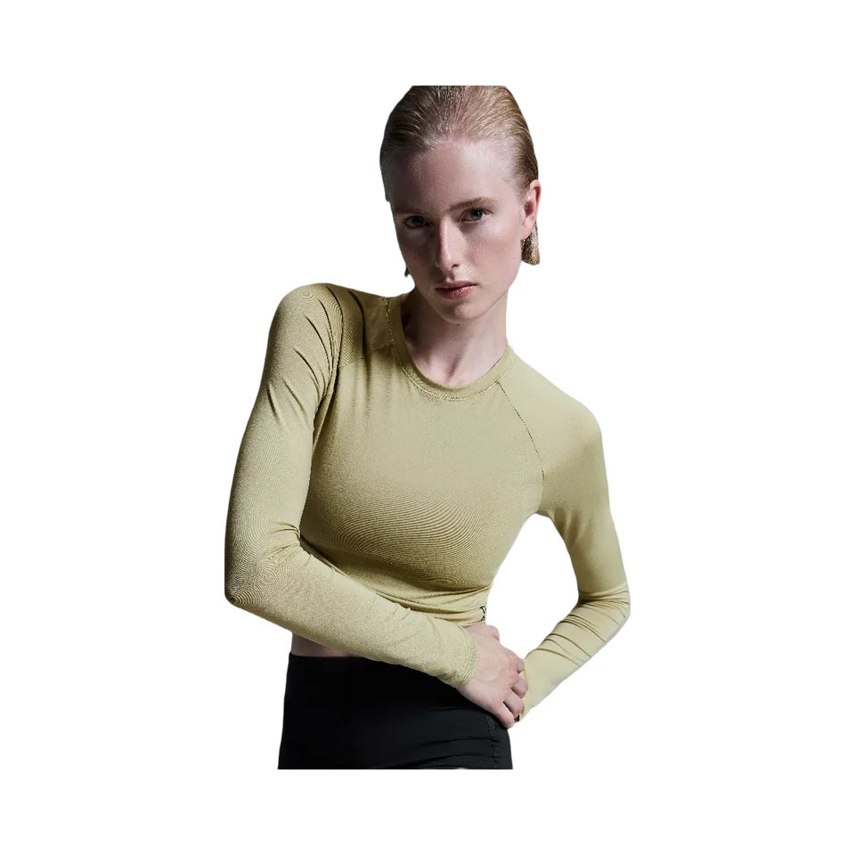 On Studio Long-T Crop Caper