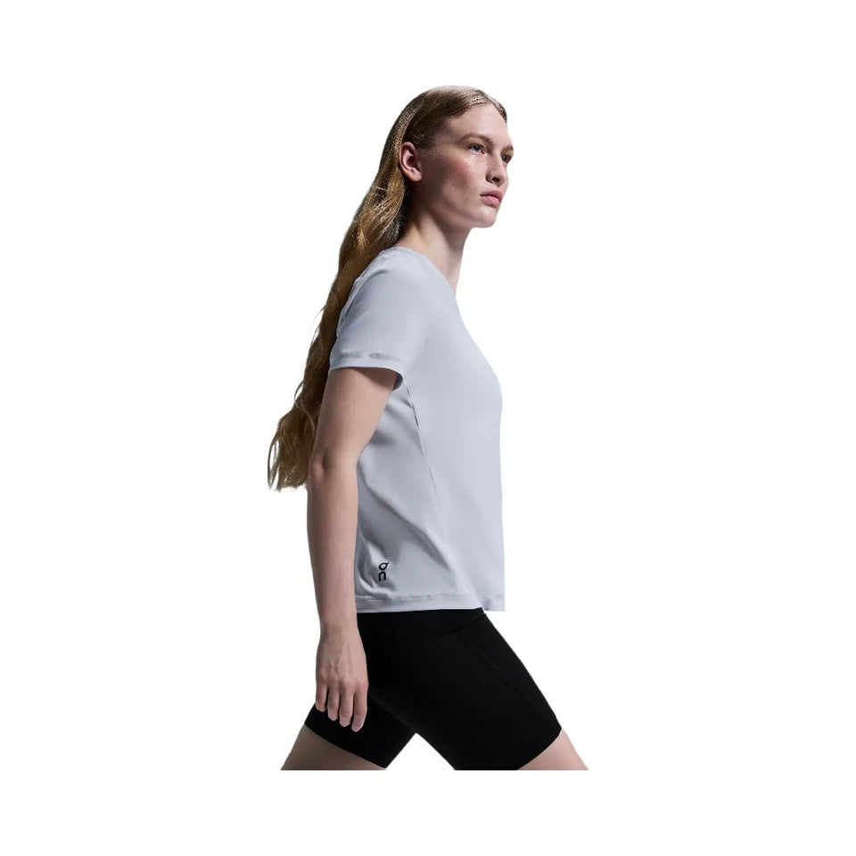 On Movement-T White