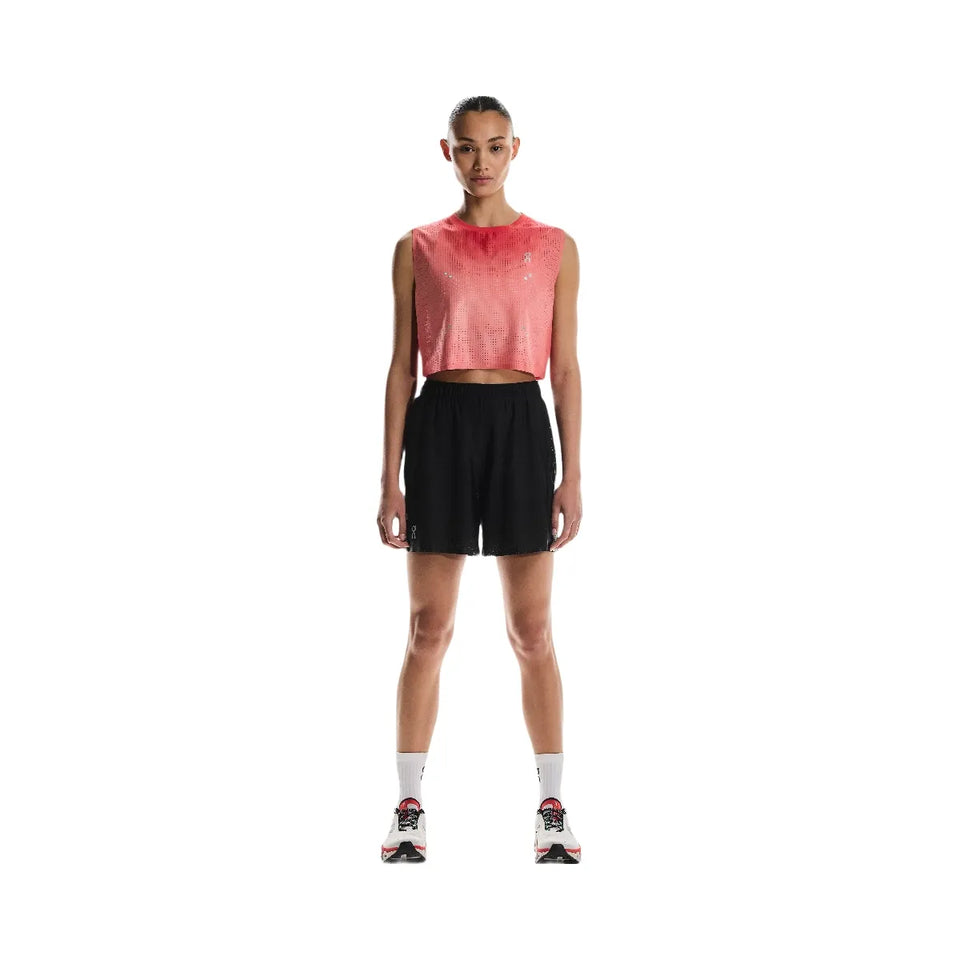 On Pace Mesh Shorts Black