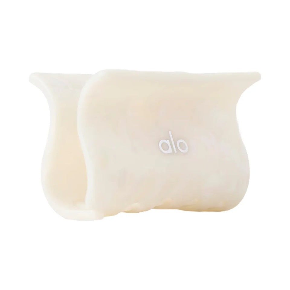 Alo Effortless Claw Clip - White Pearl