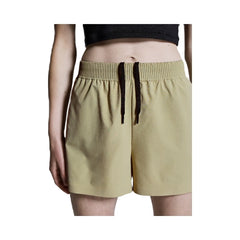 On Focus Shorts Caper