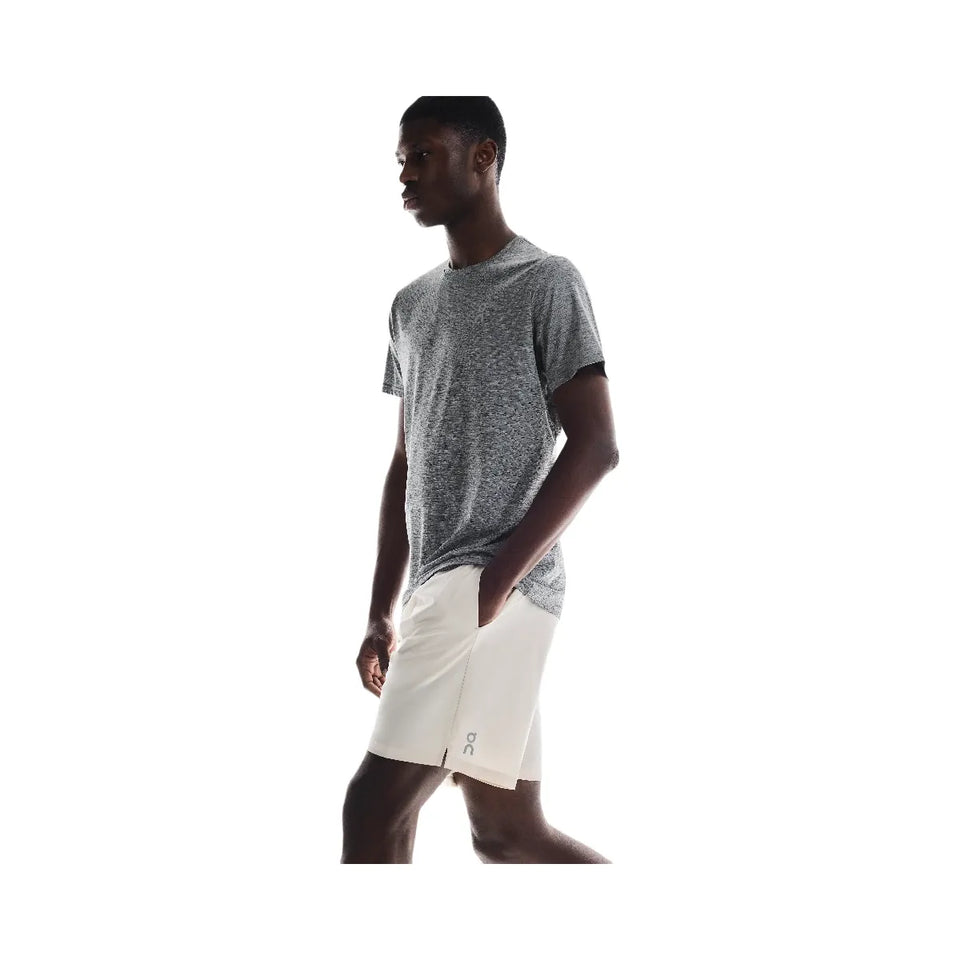 On 7" Core Shorts Sand