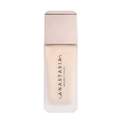 Impeccable Blurring Second Skin Matte Foundation