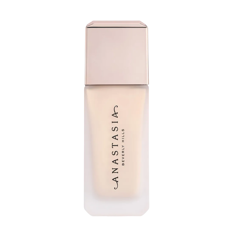 Impeccable Blurring Second Skin Matte Foundation
