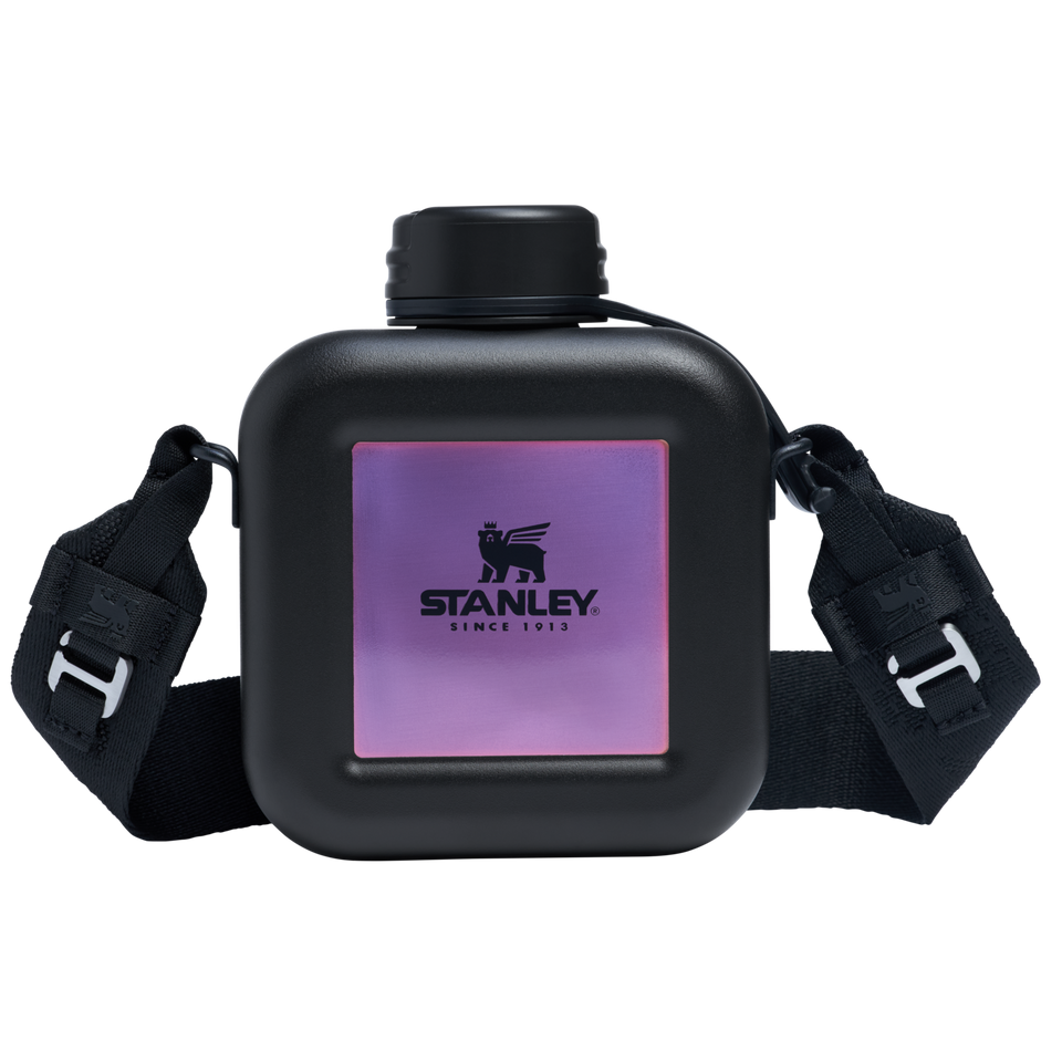 Stanley The Next x Nature Canteen 25 OZ Black Chroma