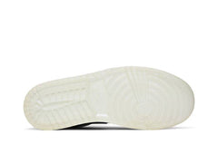 Air Jordan 1 Mid SE Black And White