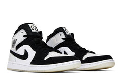 Air Jordan 1 Mid SE Black And White