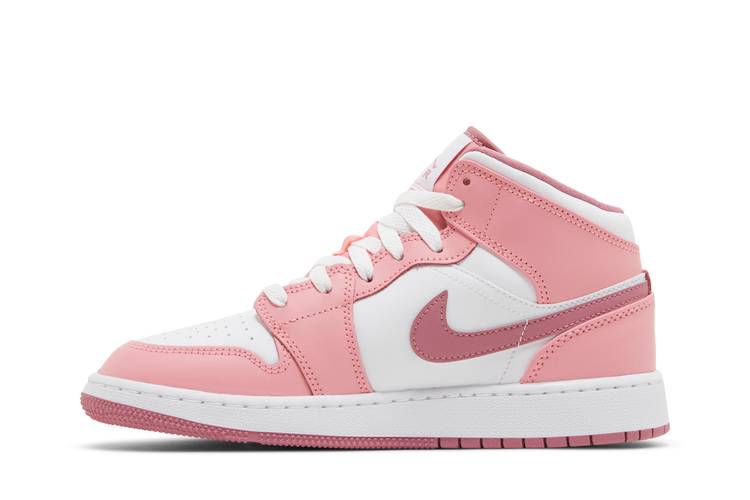 Air Jordan 1 Mid Desert Berry