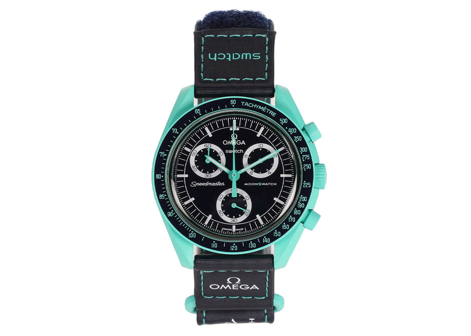 Swatch x Omega Bioceramic Moonswatch Mission On Earth Polar Lights SO33L103