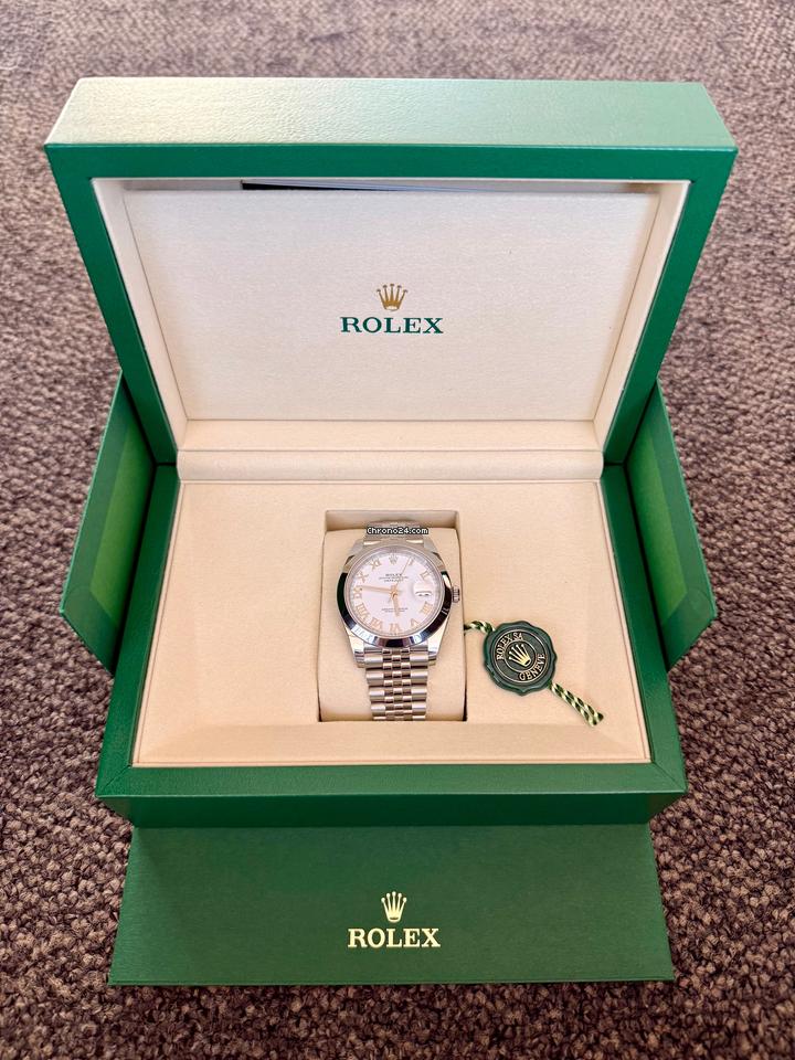 Rolex | Datejust | 126300-0016 | Steel | 41 x 48 mm | Steel | White | Automatic