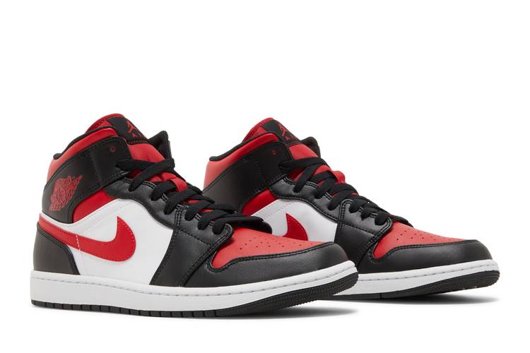 Air Jordan 1 Mid Bred Toe