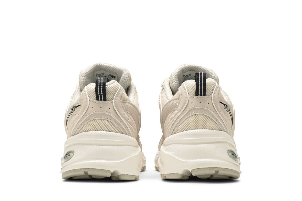New Balance 530 Sea Salt Moonbeam