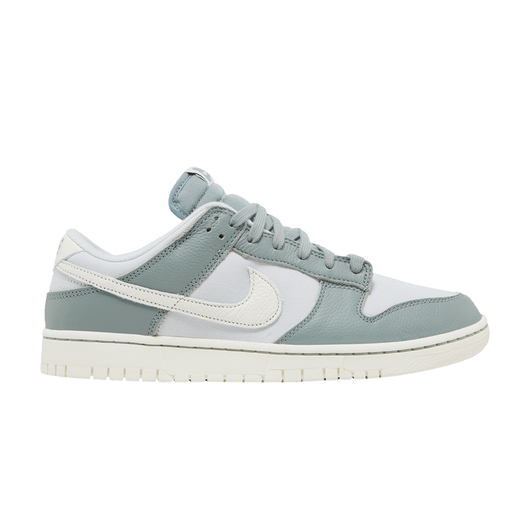NIKE DUNK LOW MICA GREEN