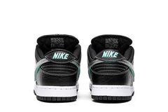 NIKE SB DUNK LOW DIAMOND SUPPLY CO. BLACK DIAMOND