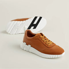 Bouncing sneaker