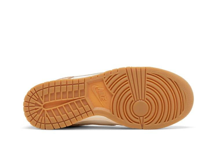 Wmns Dunk Low Se Australia