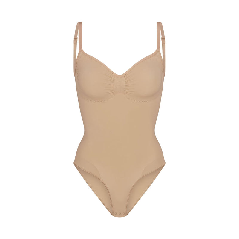 SKIMS SEAMLESS SCULPT BRIEF BODYSUIT